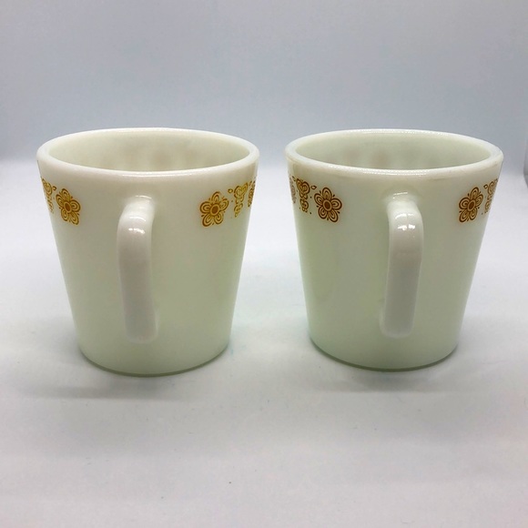 Pyrex Butterfly Gold Mugs (Lot of 2) - Picture 2 of 6